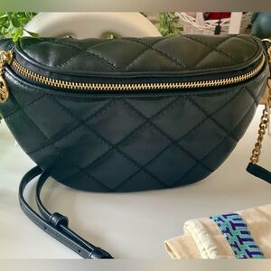 NWT TORY BURCH WILLA SLING BELT BAG BLACK QUILTED LEATHER
